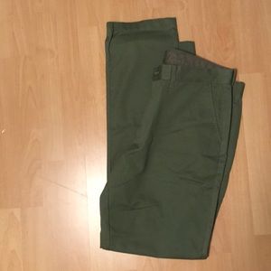 J CREW pant green. Men. 36x36